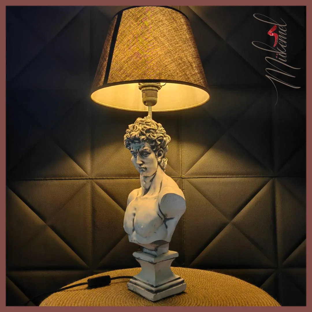 Caesar The Great Lamp (BTC0090)