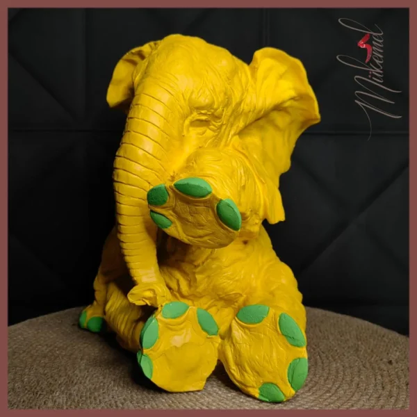 The clumsy giant (BTC0096) - Görsel 2