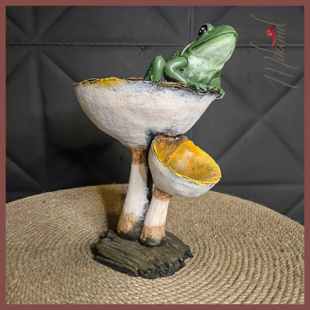 The lily frog (BTC0021)