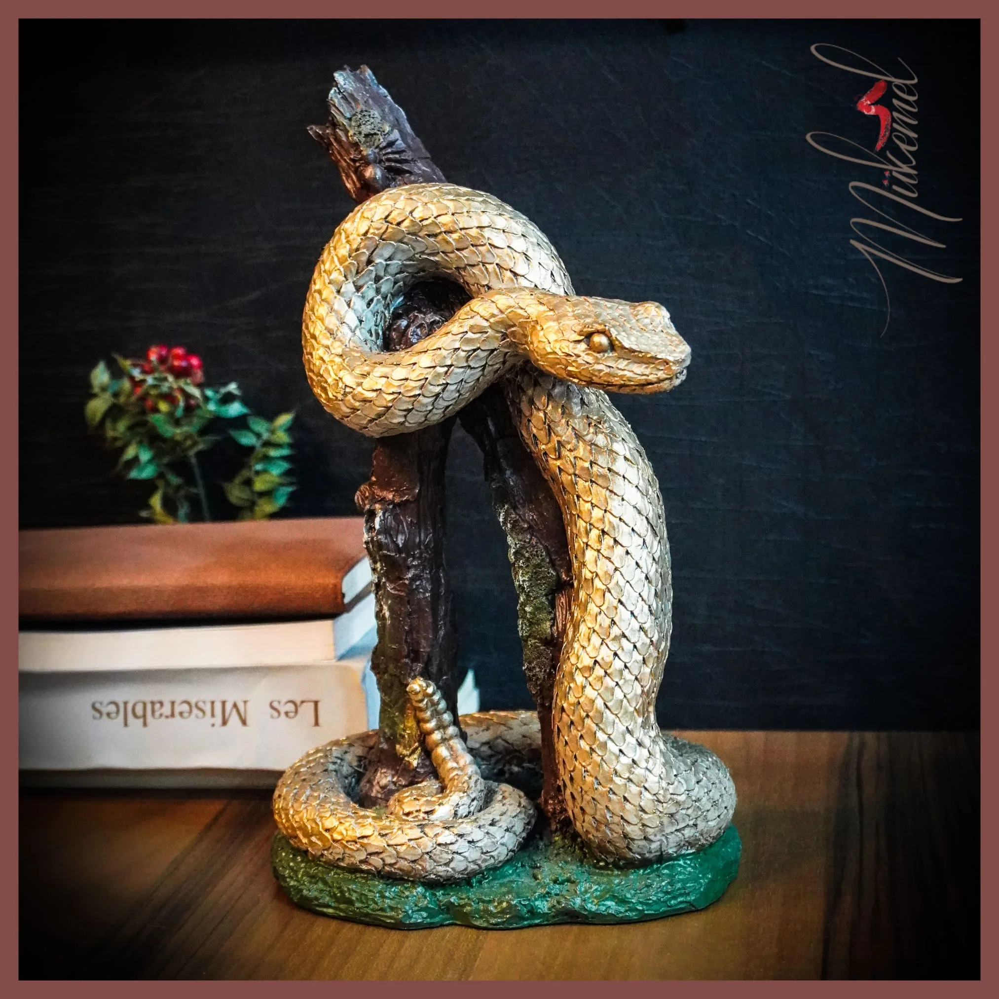 golden-venom