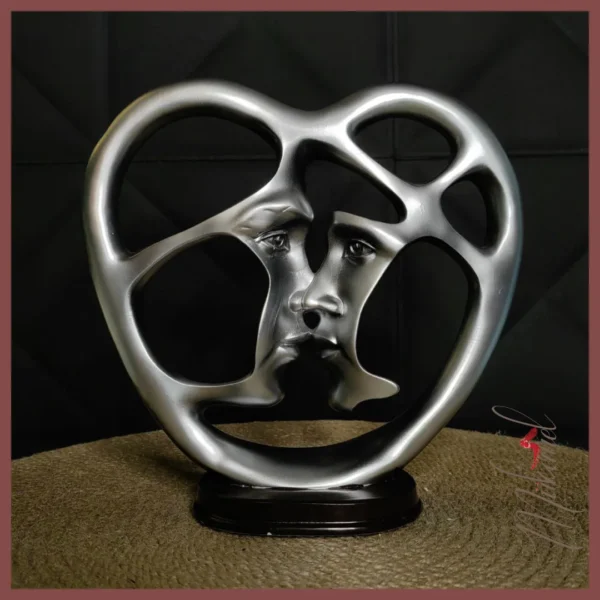Spiritually connecting with someone may feel like finding your missing puzzle piece, this sculpture combines of two lovers