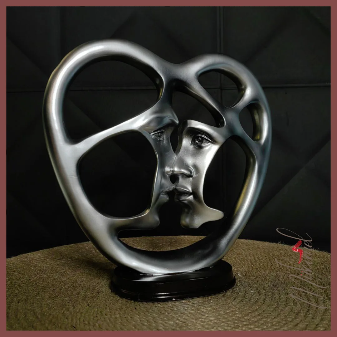 Spiritually connecting with someone may feel like finding your missing puzzle piece, this sculpture combines of two lovers