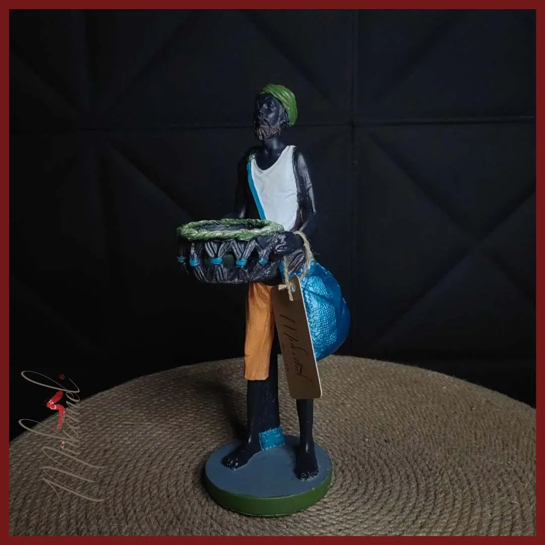 day in this old man’s life was captured with precise details from his simple clothing to his knitted basket to his facial expression all was taken care of