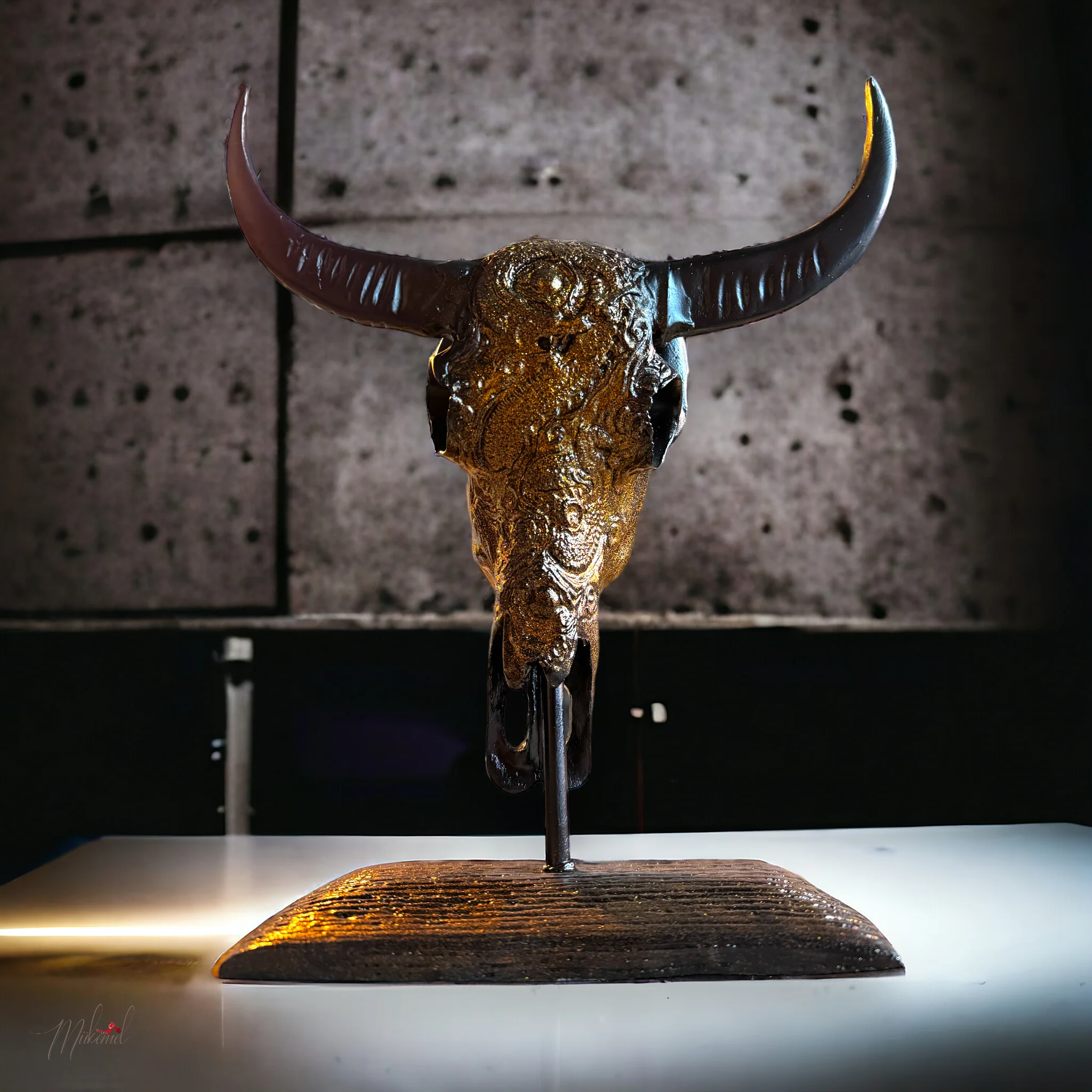 boho-bull